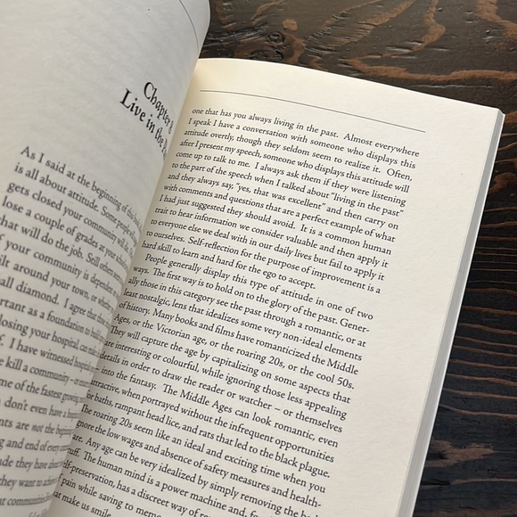 ๐4/$20๐ 13 Ways to Kill Your Community paperback book - Picture 3 of 3